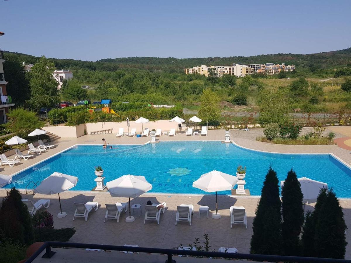 Lilia Apartments Каваци, Созопол エクステリア 写真
