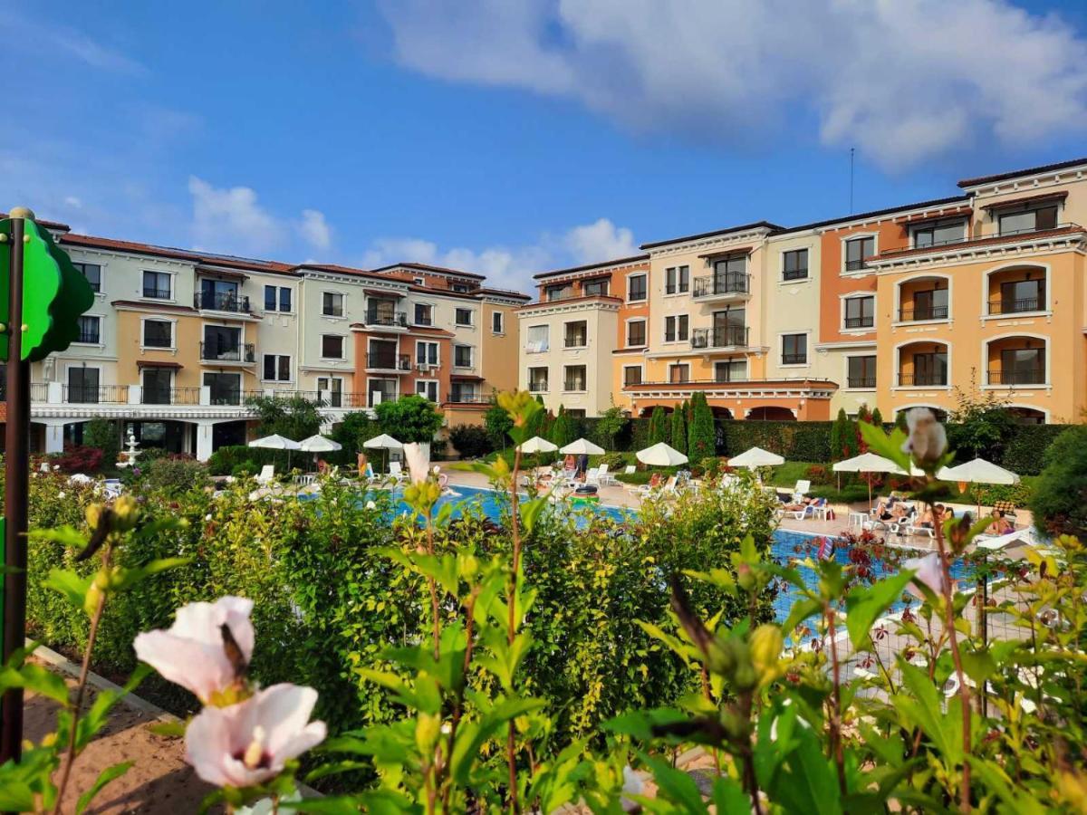 Lilia Apartments Каваци, Созопол エクステリア 写真